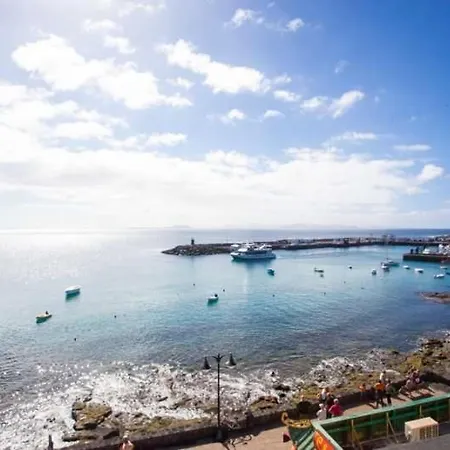 Playa Blanca Sleeps 4 Wifi *